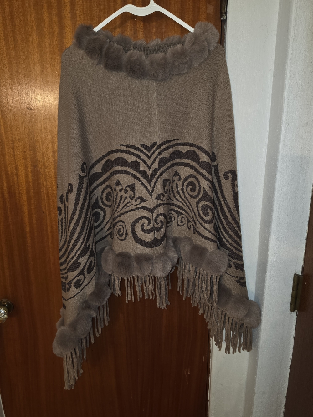 Women's Taupe Patterned Fringe Poncho with Faux Fur Trim